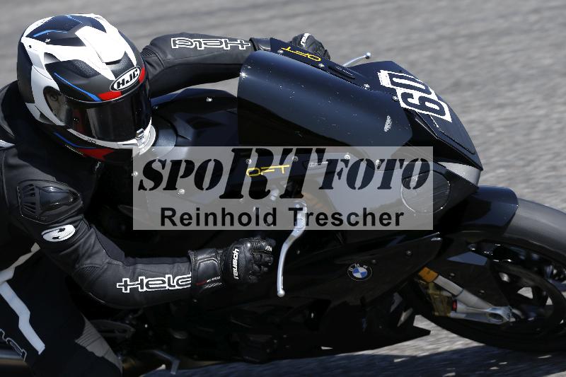 /45 10.08.2025 Plüss Moto Sport ADR/Einsteiger/60